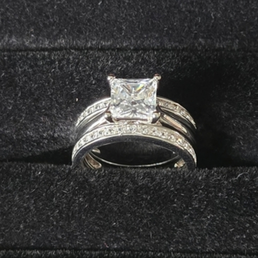 Jeulia Princess Cut Enhancer Sterling Silver Ring Settlement